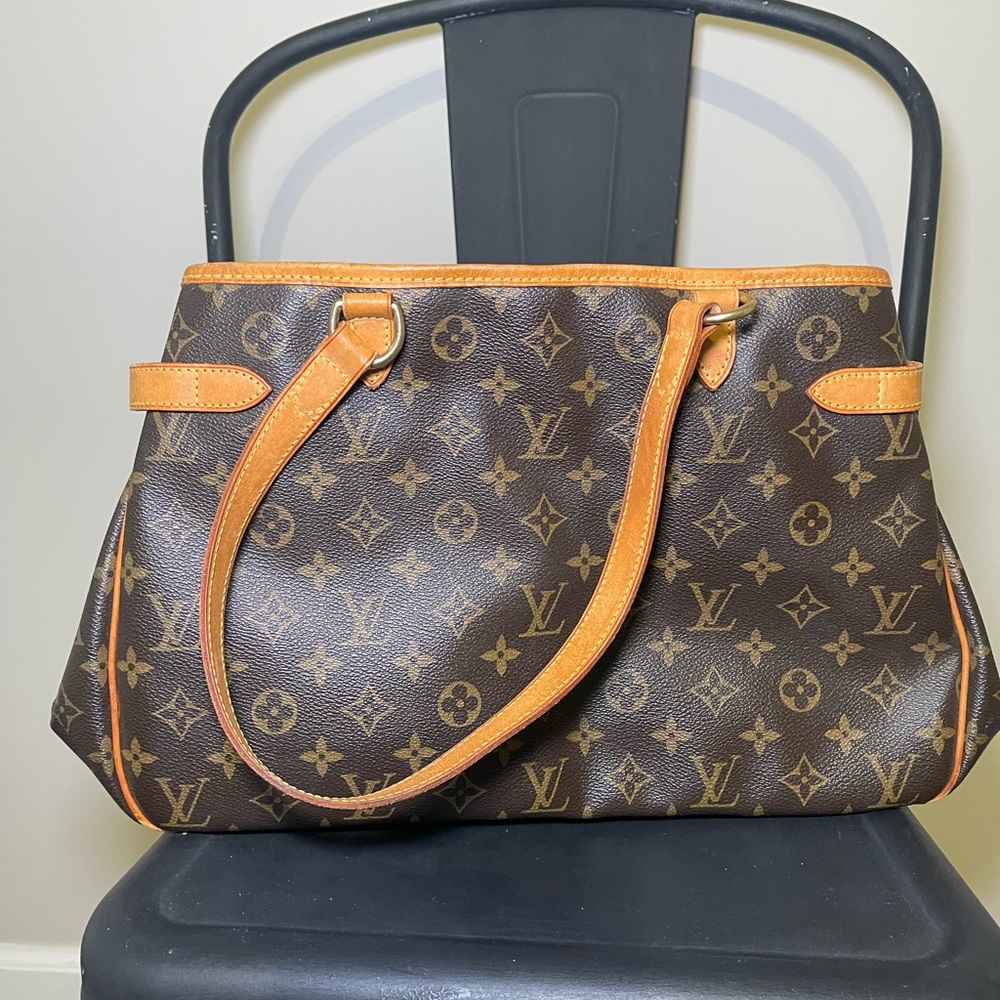Louis Vuitton Batignolles Monogram Shoulder Bag